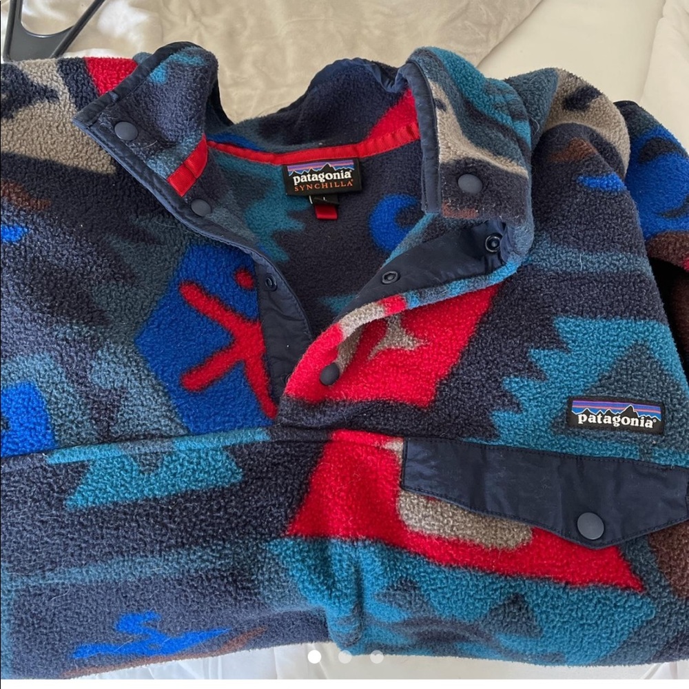 Patagonia “synchilla” sweater